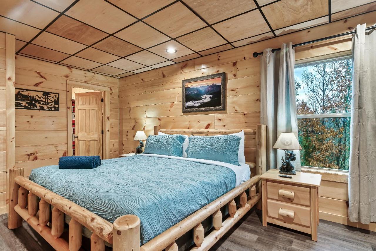 Mountains R Calling, Cozy Hideaway, King Beds, Hot-Tub, Arcade, Ev Ready Pigeon Forge Exterior photo