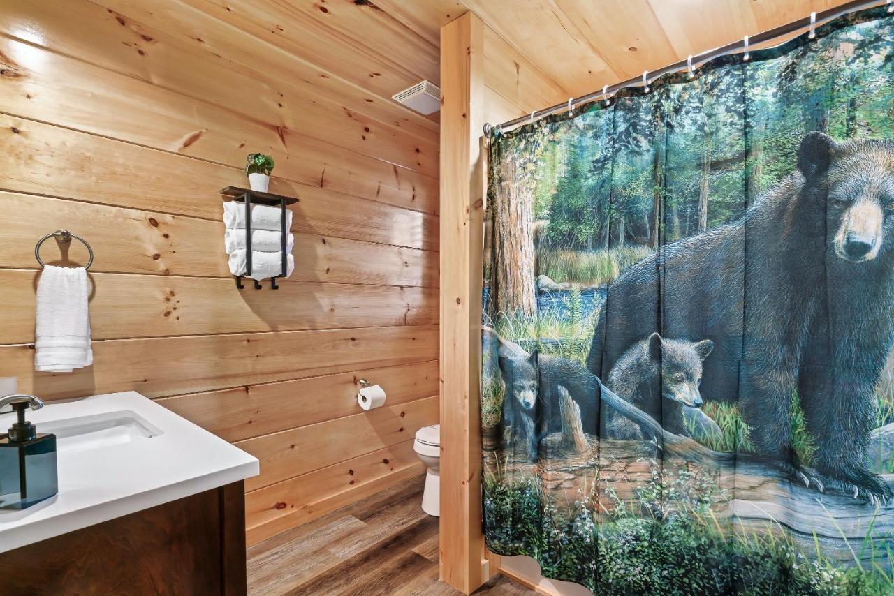 Mountains R Calling, Cozy Hideaway, King Beds, Hot-Tub, Arcade, Ev Ready Pigeon Forge Exterior photo